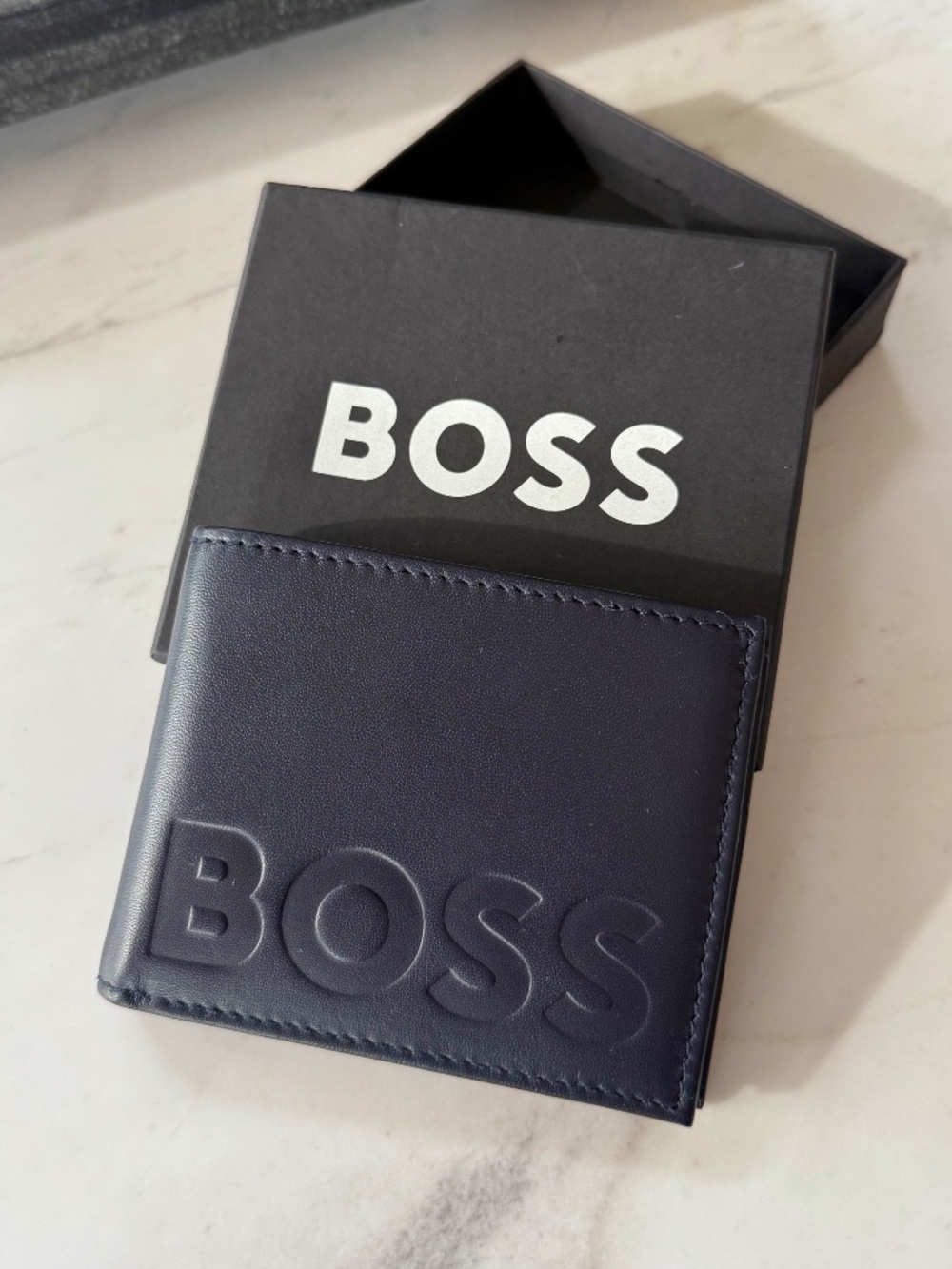 New Hugo Boss Laslo Leather Bifold Wallet - Picture 3 of 12
